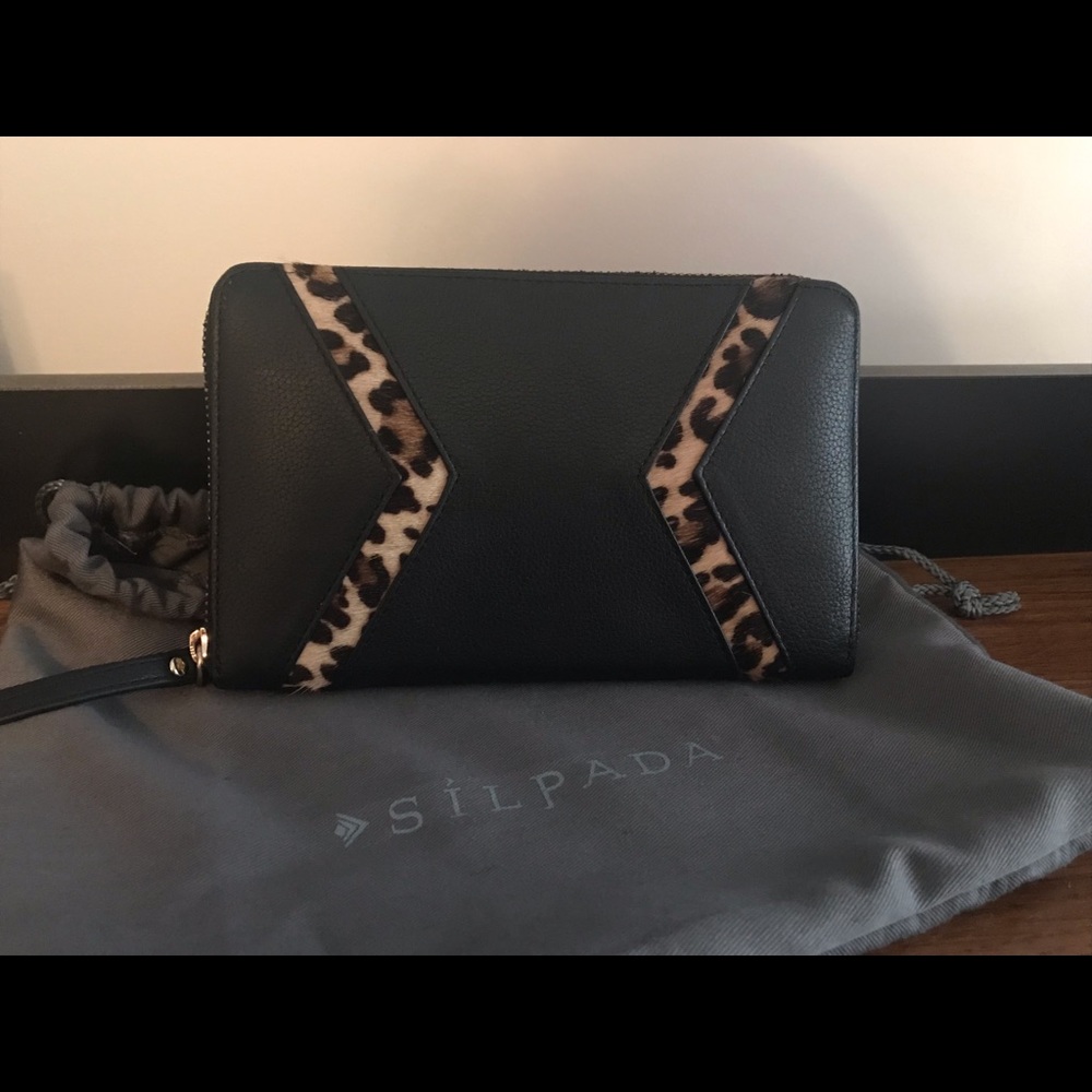 Silpada leather clutch nwot